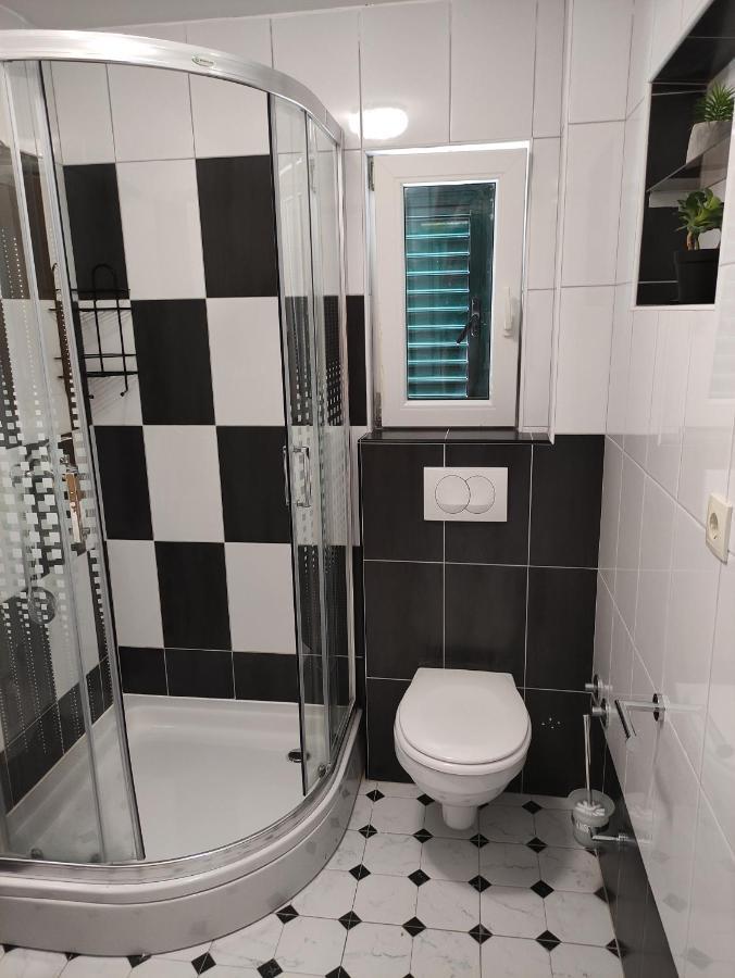 Apartmani Bodo Drvenik  Exterior foto